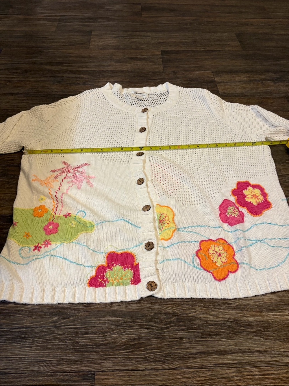 Women’s C.J. Banks White Coastal Hand Embroided Hawaiian Flower Cardigan Size 3X - Picture 7 of 7